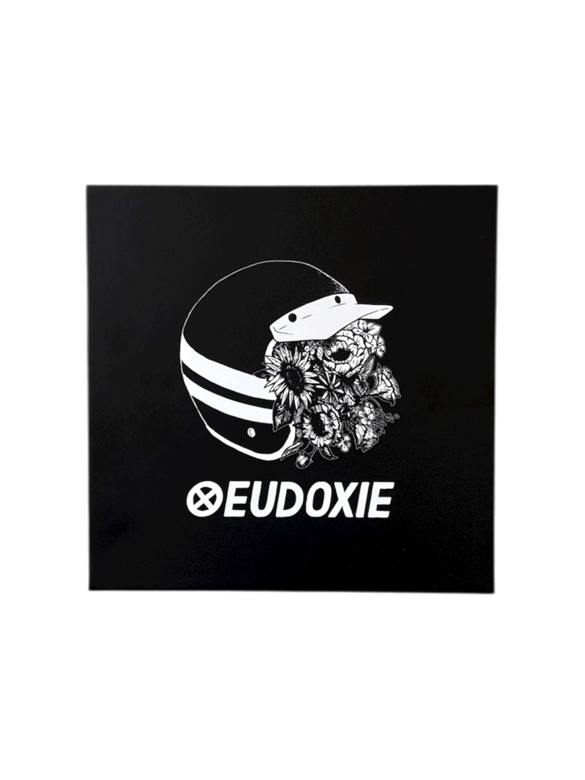 eudoxie-bonnie-bo-te-rangement-bijoux-noire-18cm image 2