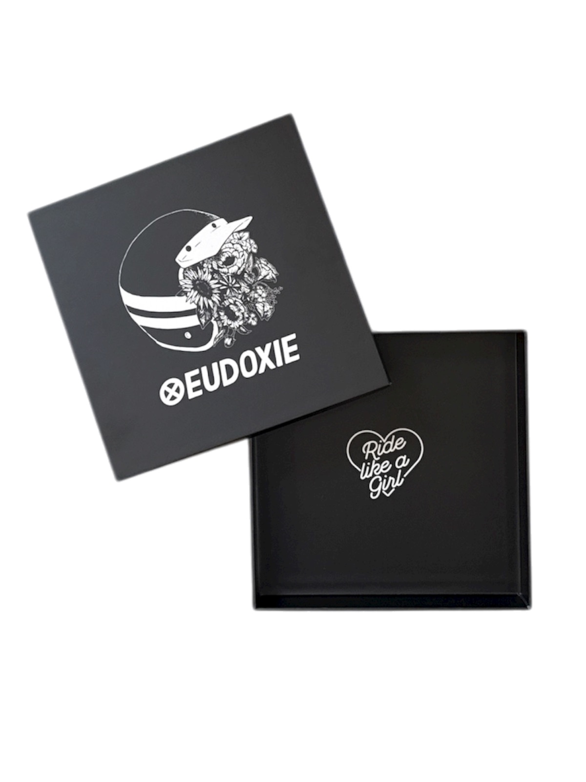 eudoxie-bonnie-bo-te-rangement-bijoux-noire-18cm image 1